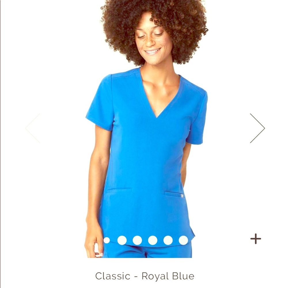 Two FIGS Casma three-pocket scrub top